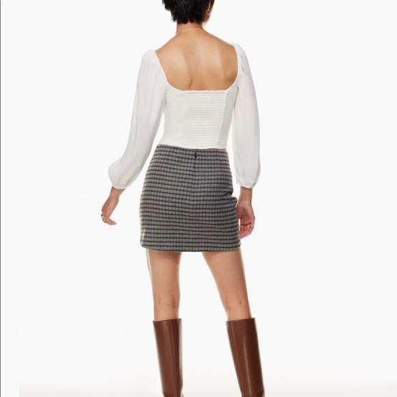 Aritzia Wilfred Novella Blouse, light birch / white, size L - Picture 3 of 6